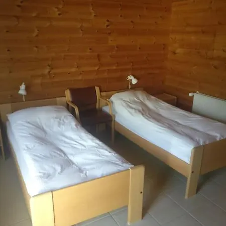 Lyst Dobbelt Vaerelse Med Egen Indgang Og Bad Apartmán *